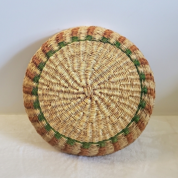 Boho Woven Reed Grass Wall Art Decor Basket - Picture 2 of 7